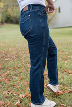 Load image into Gallery viewer, Here My Love Judy Blue Tummy Control Jeans [Online Exclusive]