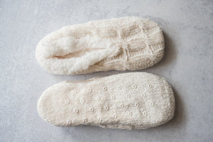 Chenille Slippers in Ivory [Online Exclusive]