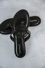 Load image into Gallery viewer, Storm Sandal in Black [Online Exclusive]