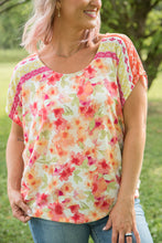 Load image into Gallery viewer, Bright Eyed Floral Top [Online Exclusive]