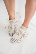 Load image into Gallery viewer, Hipster Sneakers in Nude