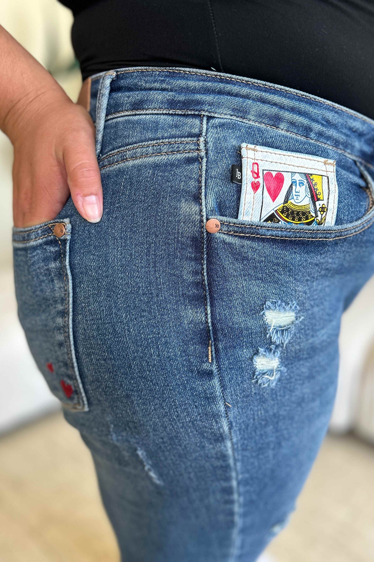 Judy Blue Queen Of Hearts Coin Pocket BF Jeans [Online Exclusive]