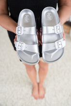 Load image into Gallery viewer, Corkys Floatie Sandals
