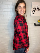 Load image into Gallery viewer, Plaid Button Down